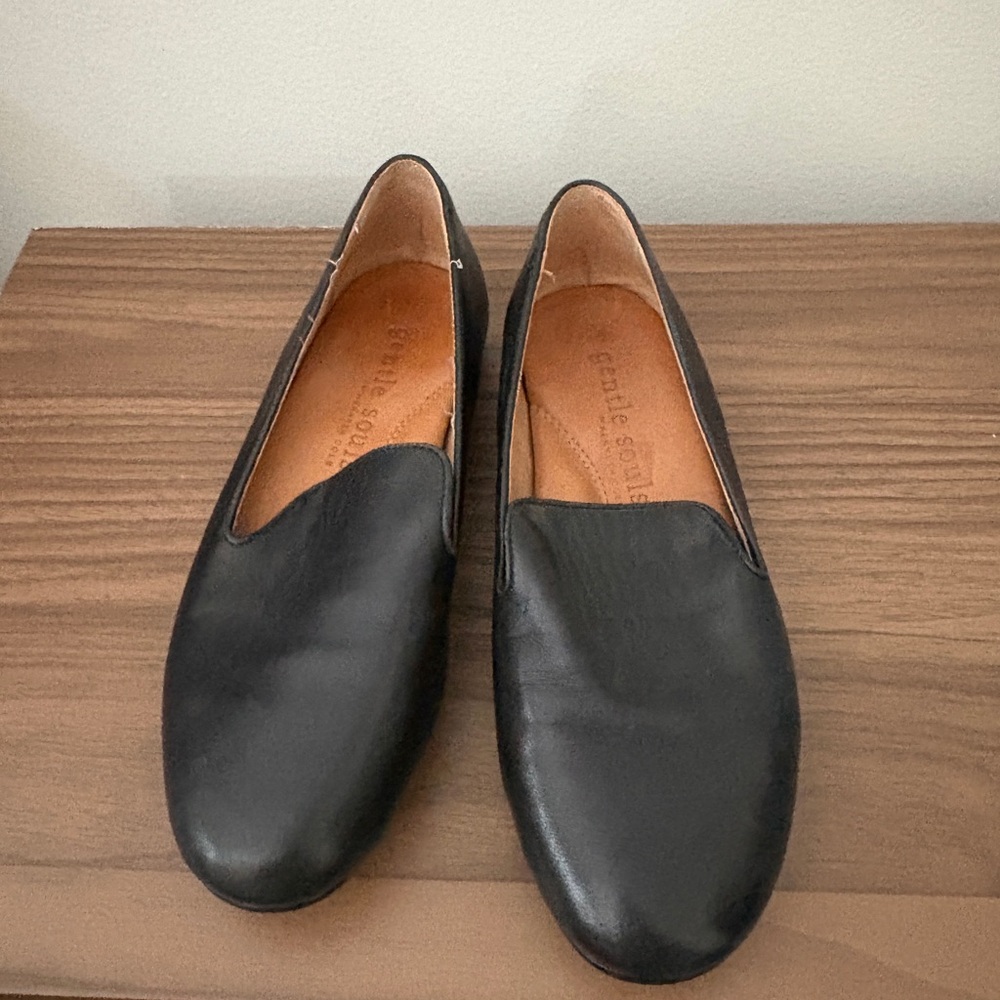Gentle Soul flats